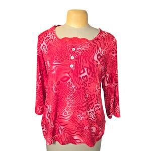Susan Graver  Red Animal Print Lace Trim Top Women Large Stretch Knit USA Casual